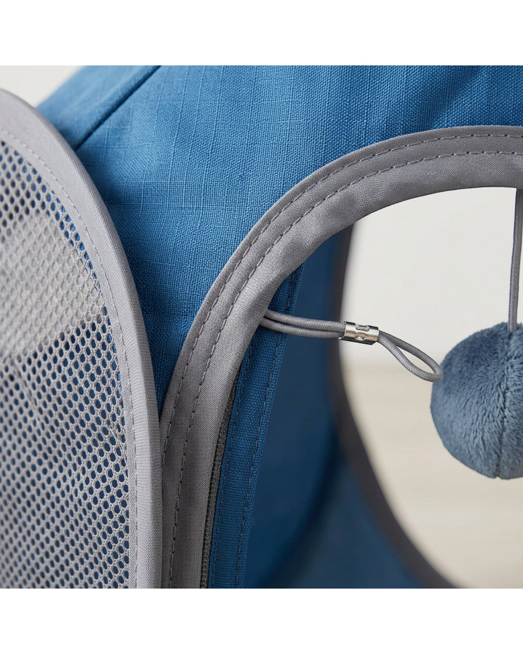 Pudva Collapsible Pet Activity Cube with 2 Openings and Hanging Ball 35 cm Blue Gray - Detail view
